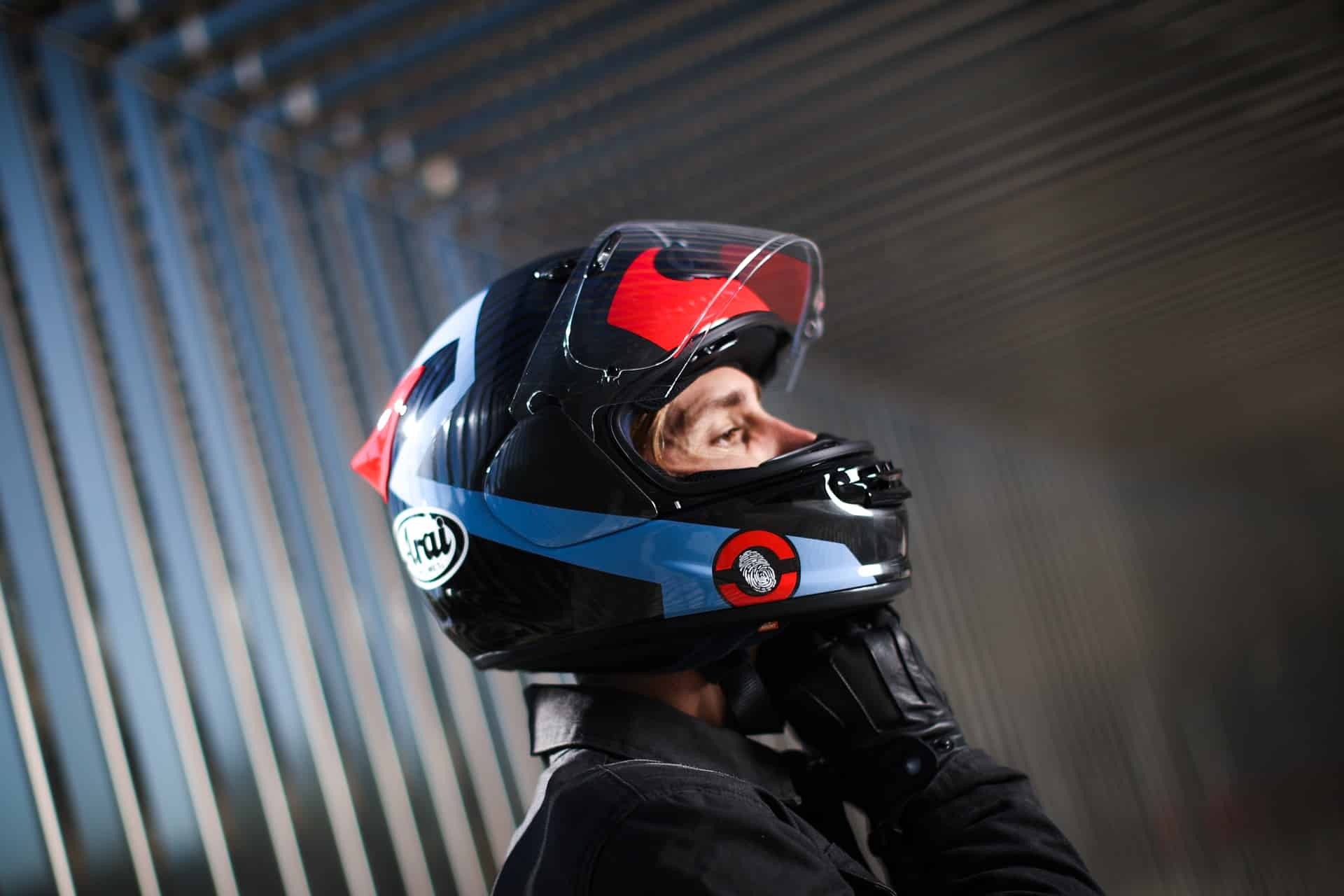 Arai Quantic 2023: Un modelo de carreras para el día a día