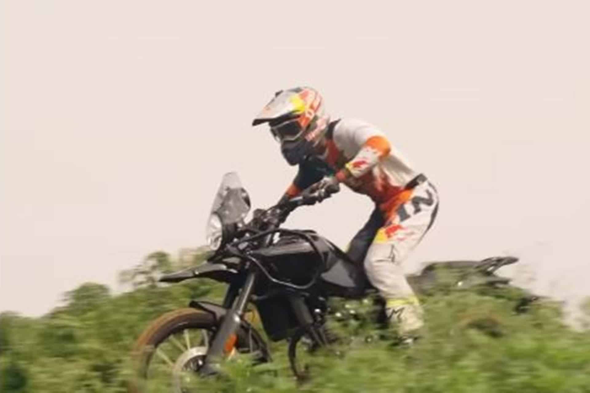 Vídeo de la futura Royal Enfield Himalayan 450 en "modo Offroad"