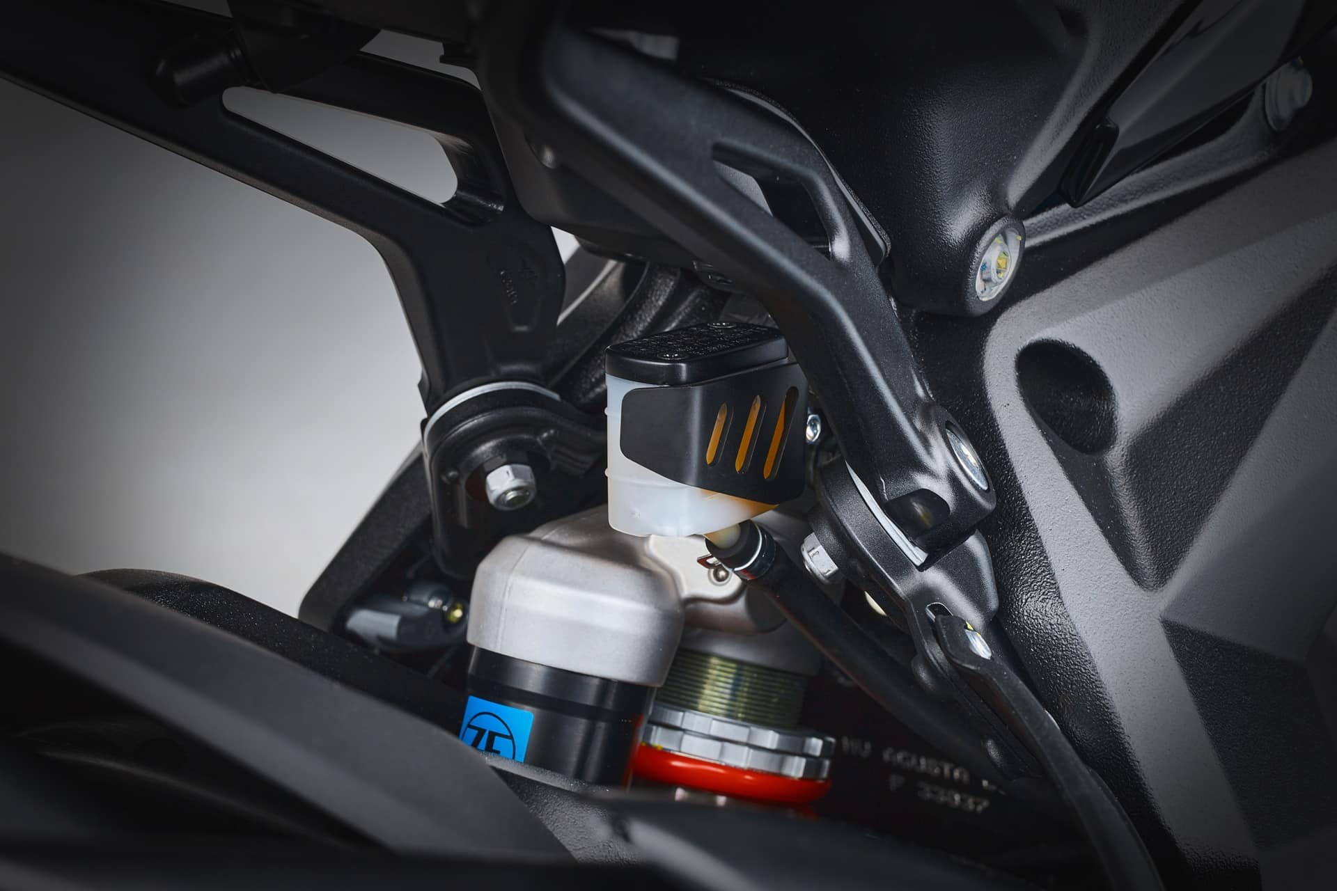 MV Agusta Dragster RR SCS America: Regresan unas siglas muy especiales en forma de edición limitada