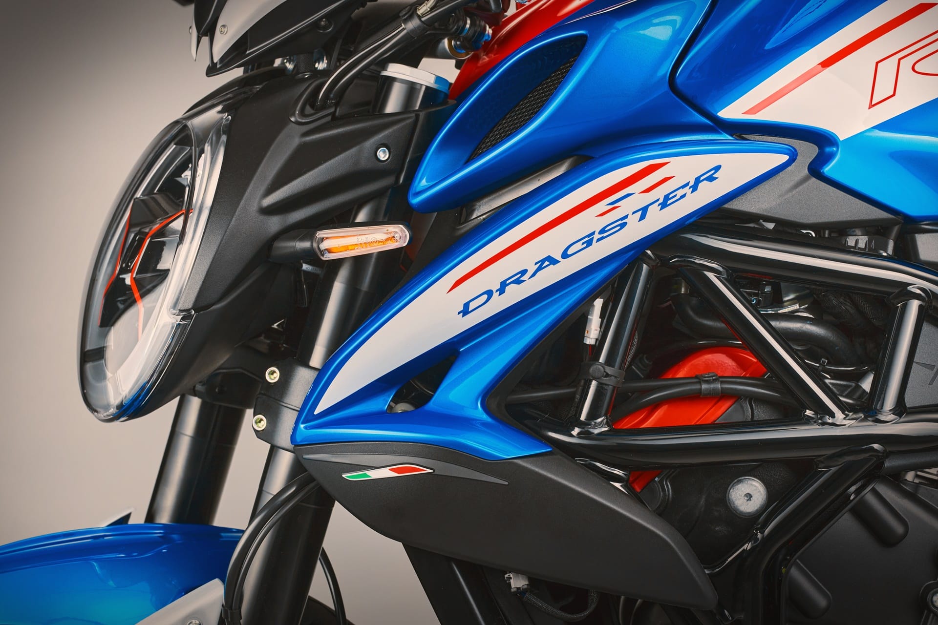MV Agusta Dragster RR SCS America: Regresan unas siglas muy especiales en forma de edición limitada