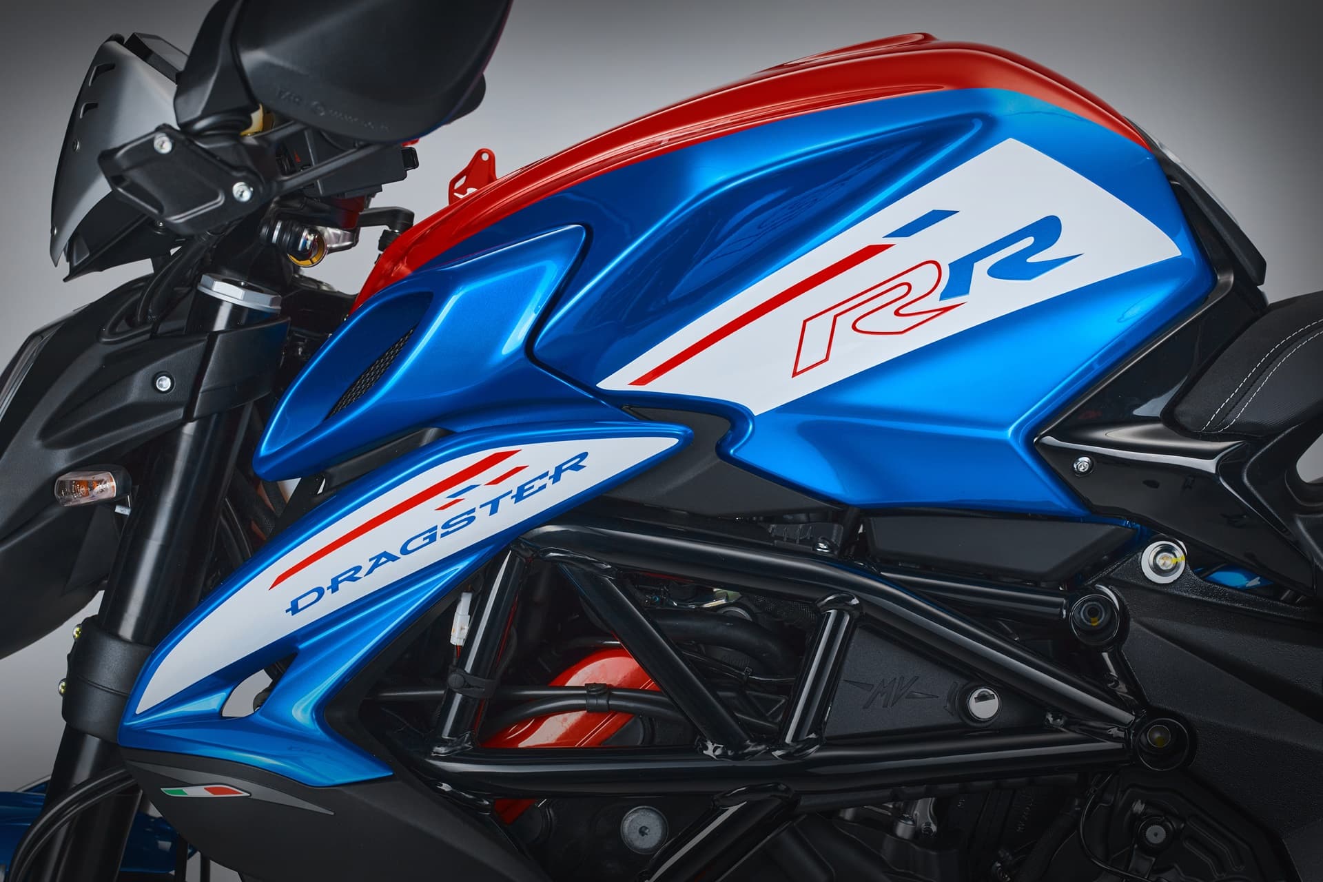MV Agusta Dragster RR SCS America: Regresan unas siglas muy especiales en forma de edición limitada