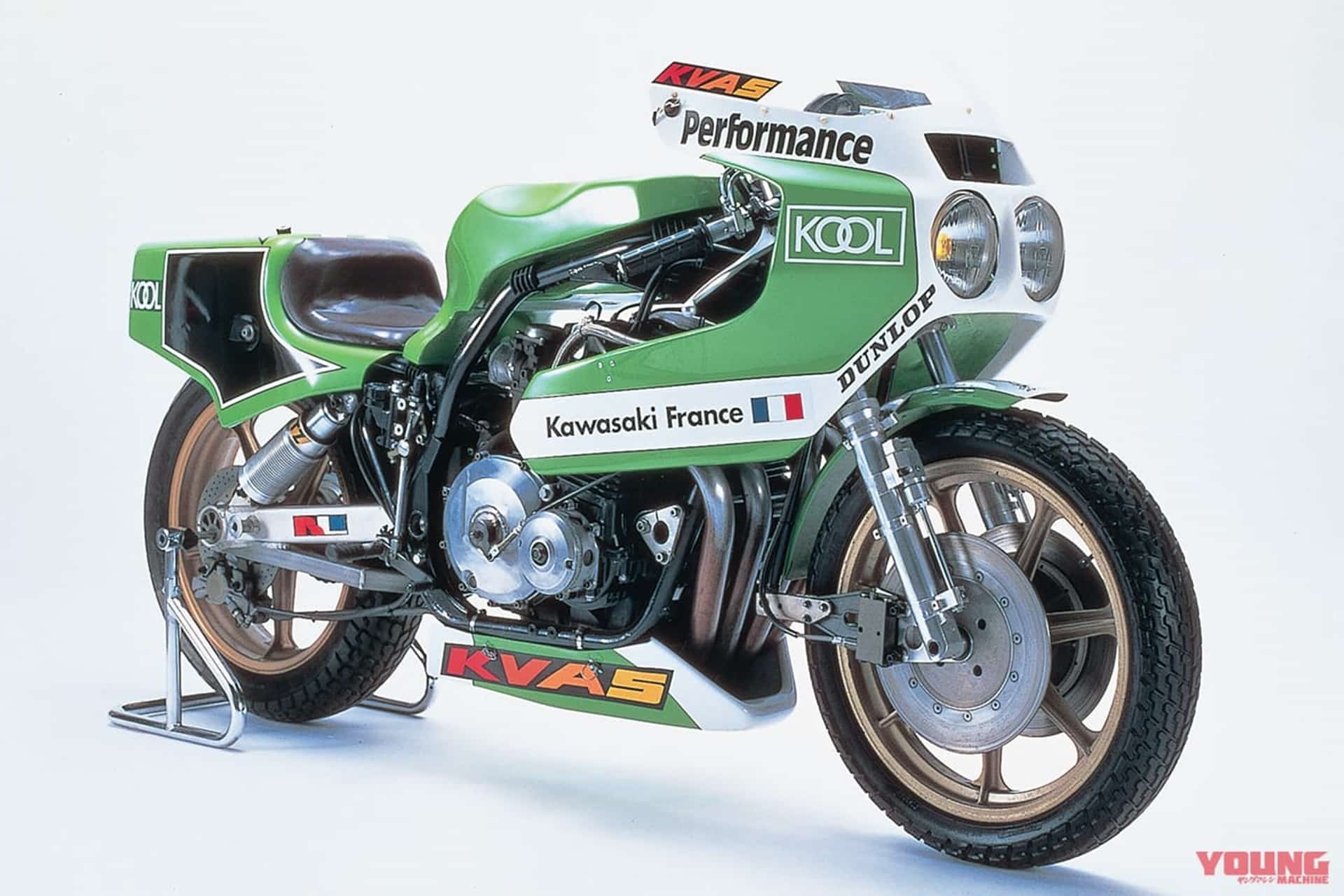 Kawasaki KR900: Look ochentero con sabor endurance