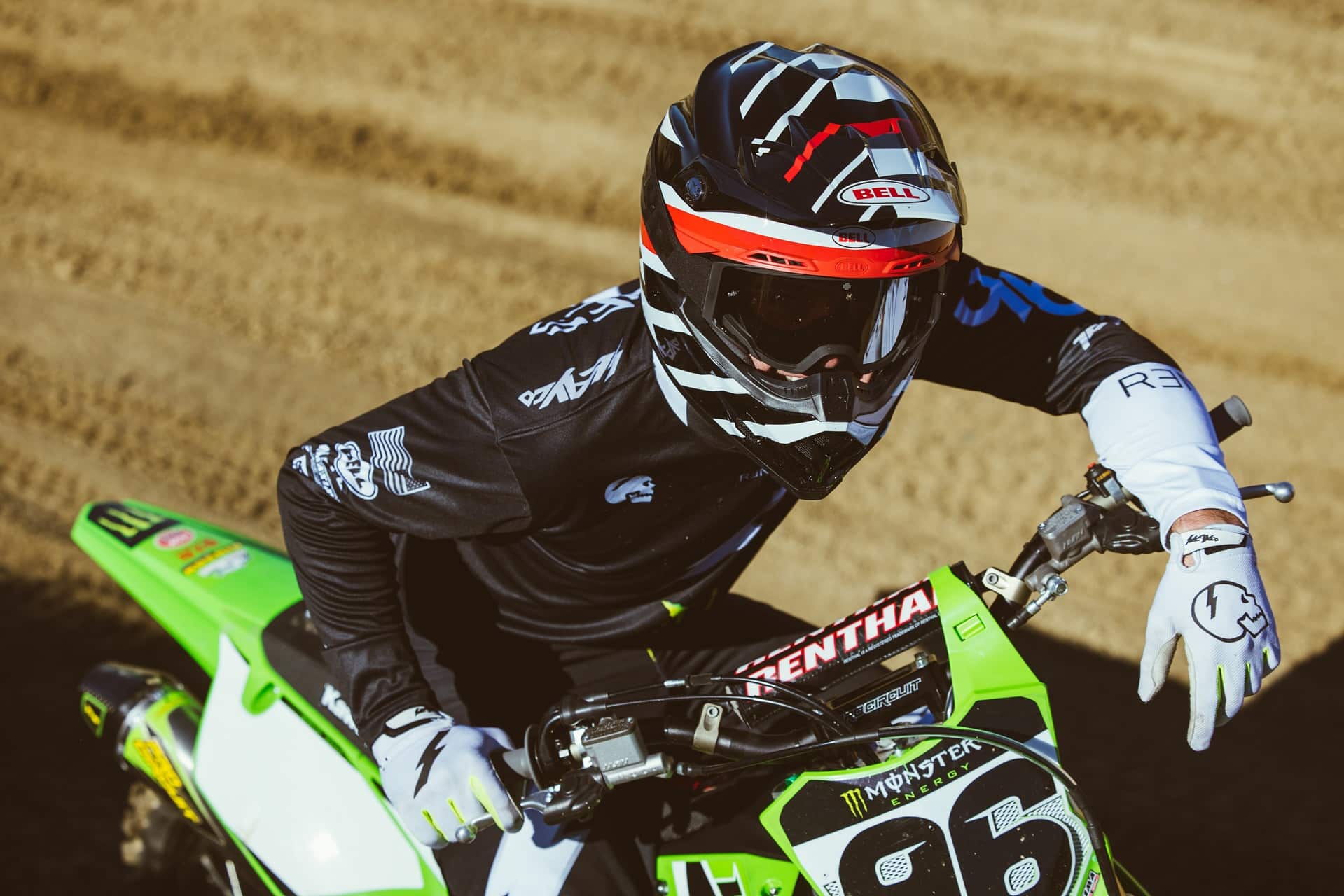 Bell Moto-9S Flex: Nueva versión más actualizada y homologación ECE 22.06