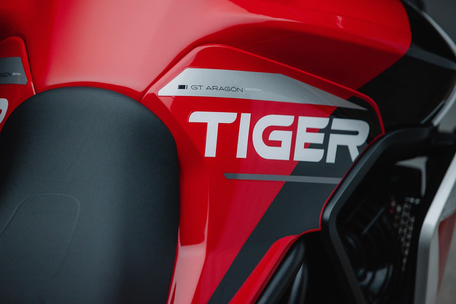 Nuevas Triumph Tiger 900 Aragón Edition: Máximo rendimiento envuelto en un exclusivo diseño