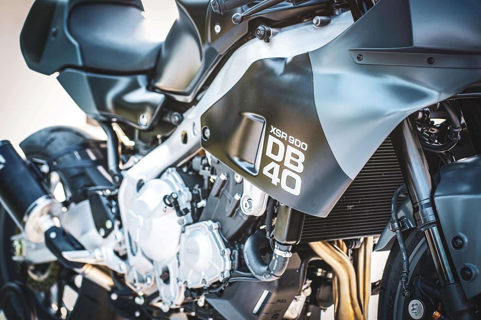Yamaha XSR900 DB40