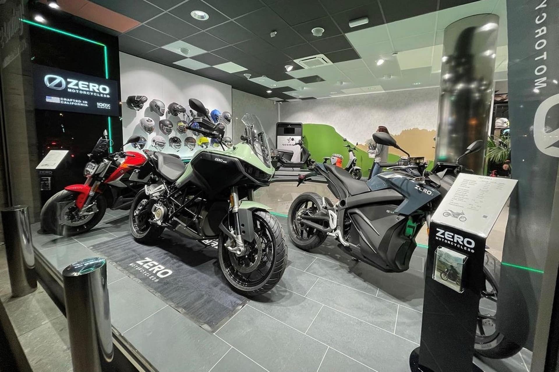 Zero Motorcycles inaugura 5 concesionarios nuevos e España