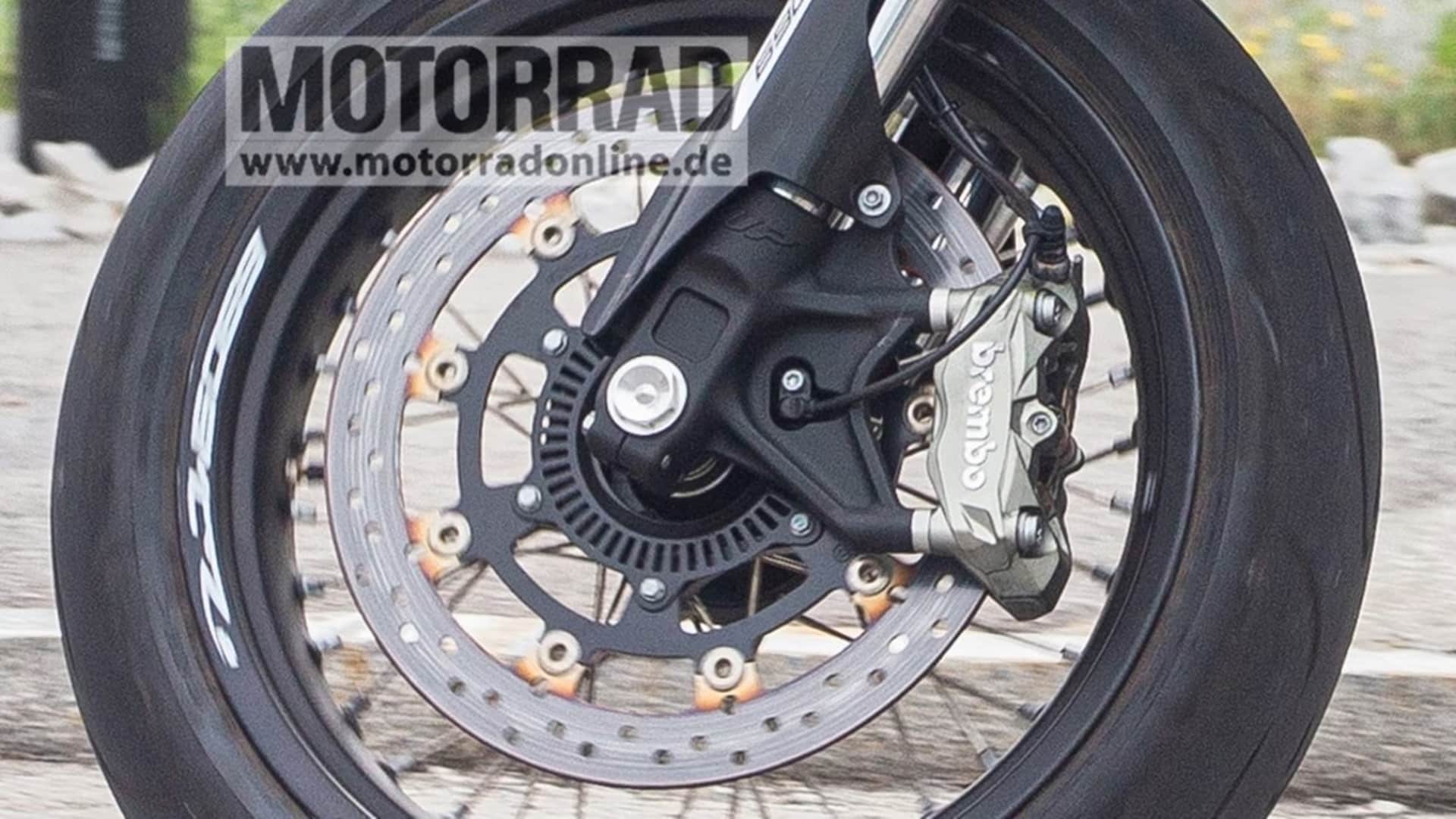 Primeras imágenes de las futuras KTM SMC R y Enduro R 2024