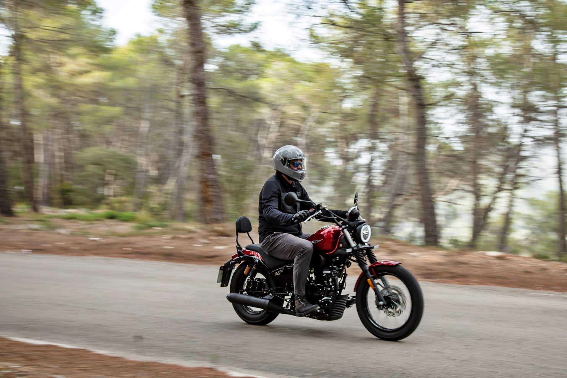 Prueba Macbor Rockster 125 2023