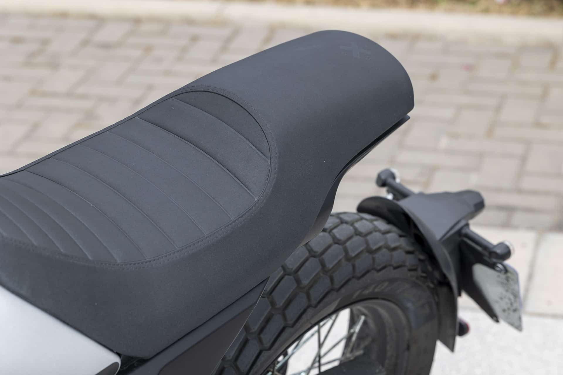 Prueba Brixton Crossfire 125