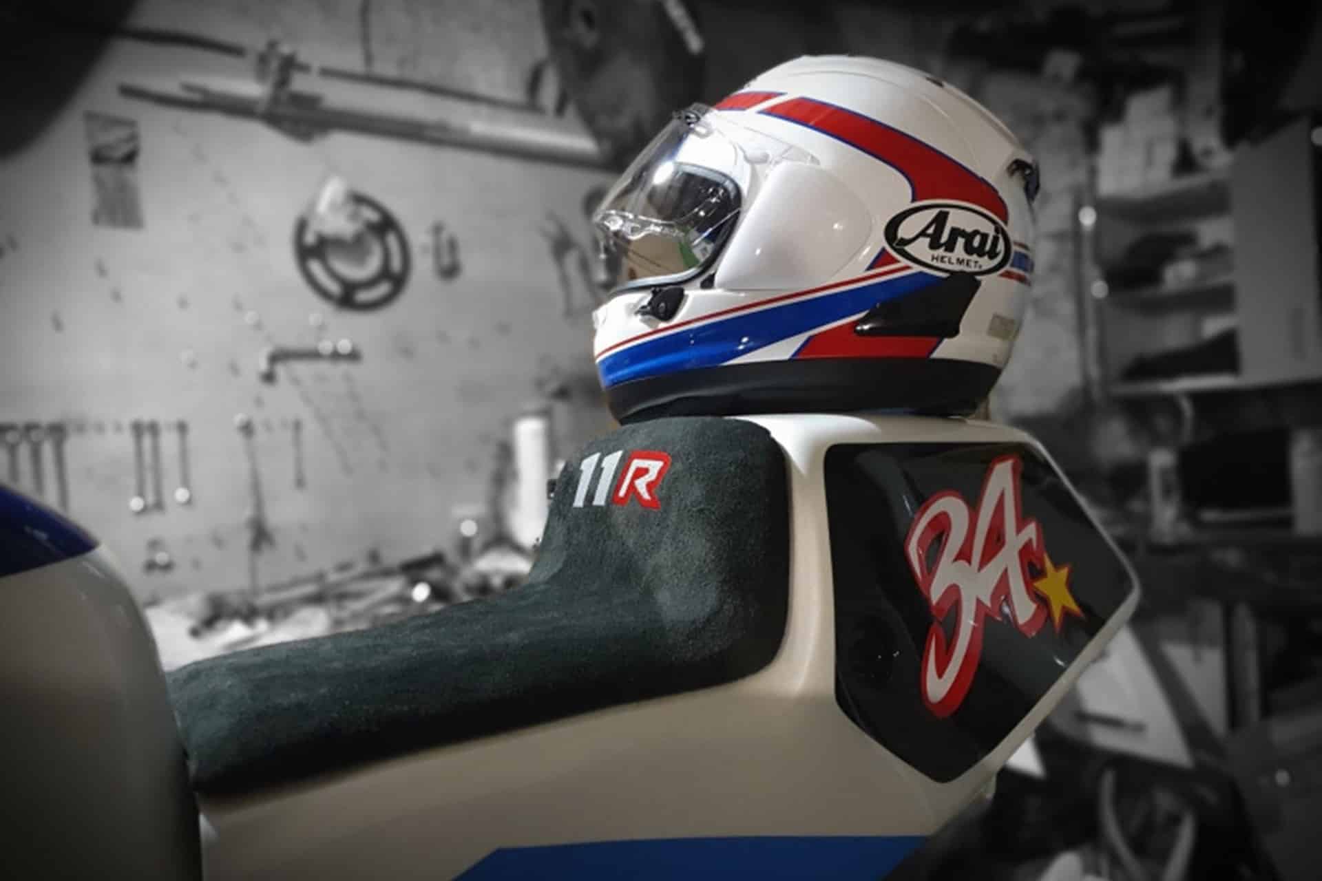 Suzuki GSX-R1100 1988 Restomod tributo a Kevin Schwantz