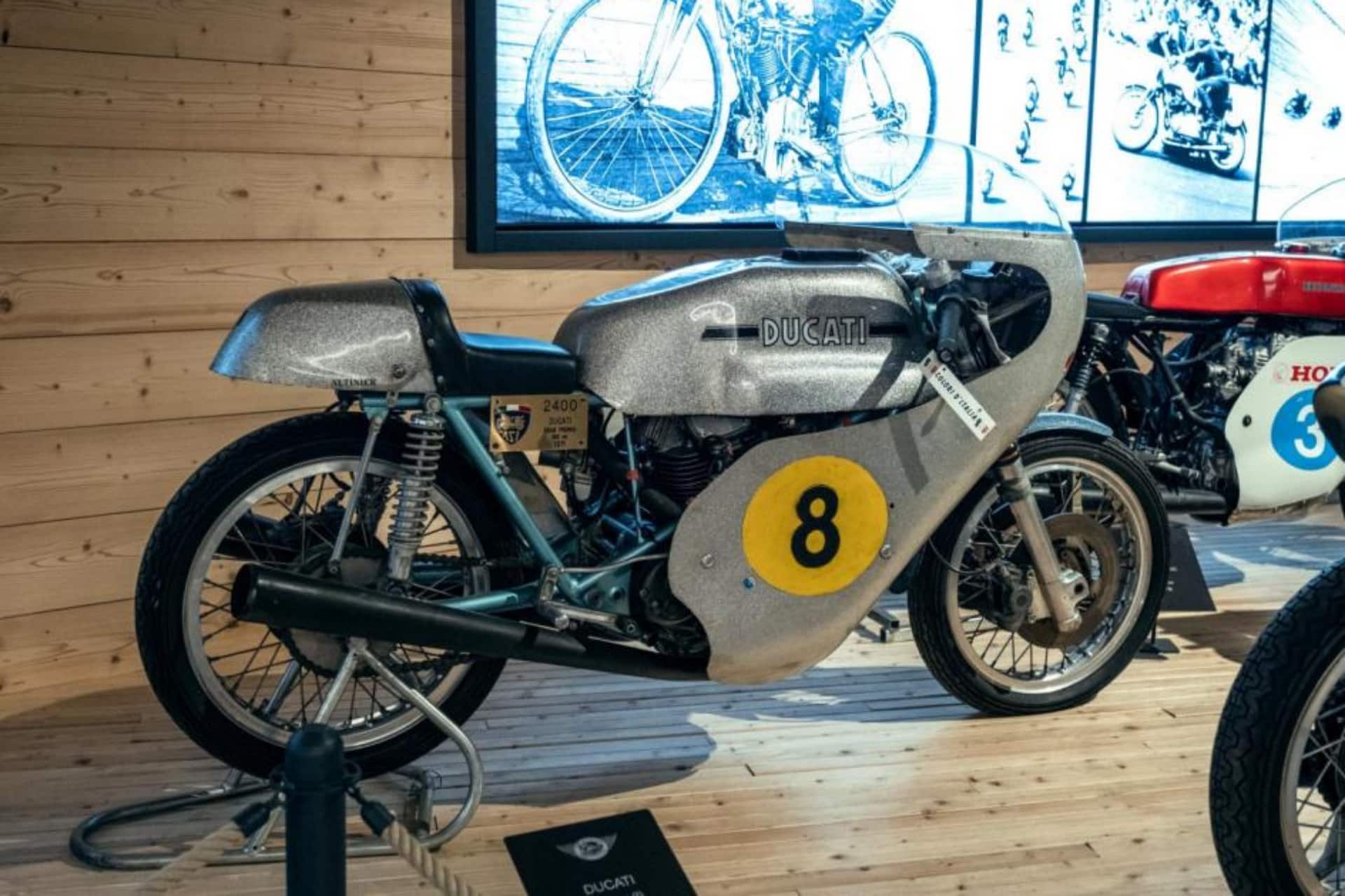 Top Mountain Motorcycle Crosspoint Museum