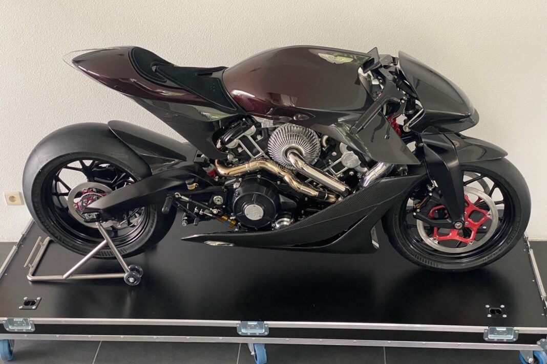 Motos de ensueño a la venta: Brough Superior AMB 001 NOS 011/100