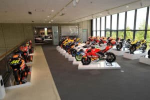 La colección incluye motos de los últimos 45 años