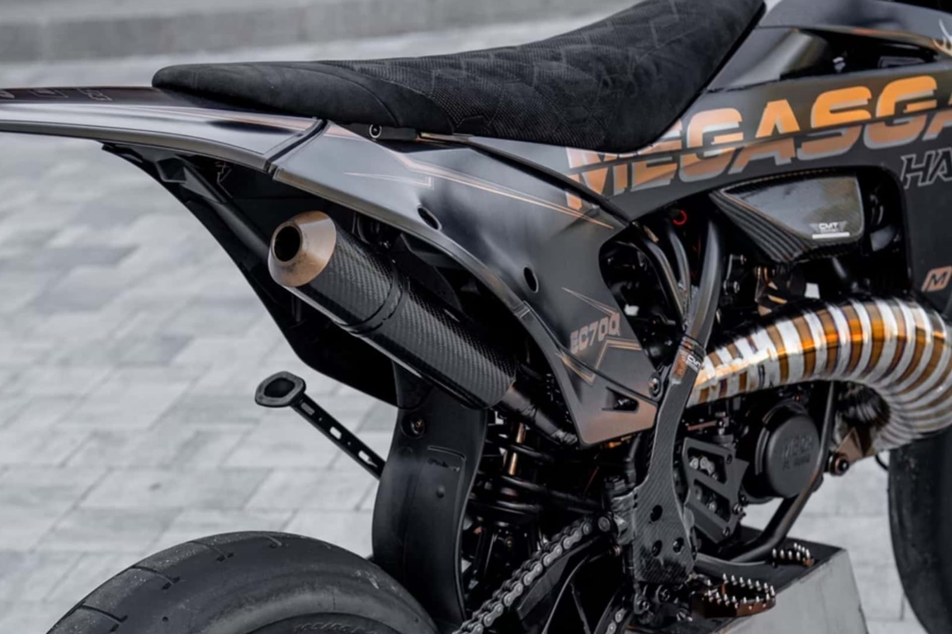 MEGASGAS EC 700