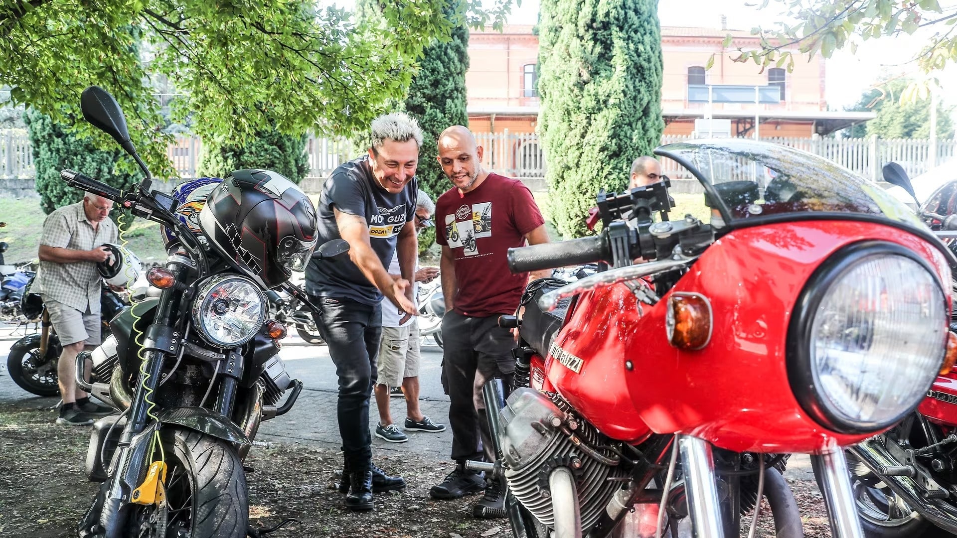 Un año más los aficionados disfrutan de las jornadas Moto Guzzi Open House 2023