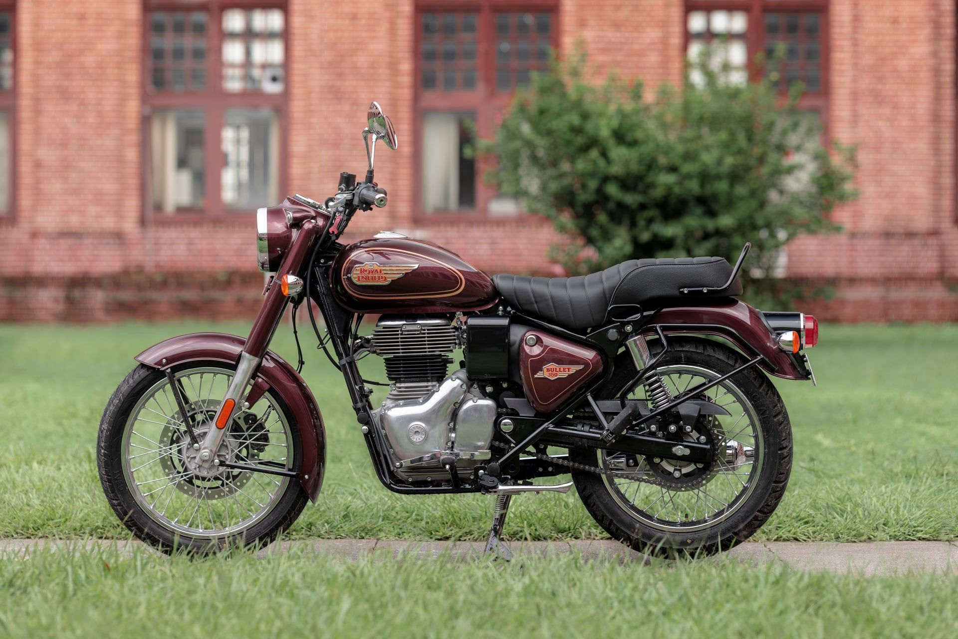 Royal Enfield Bullet 350 2023