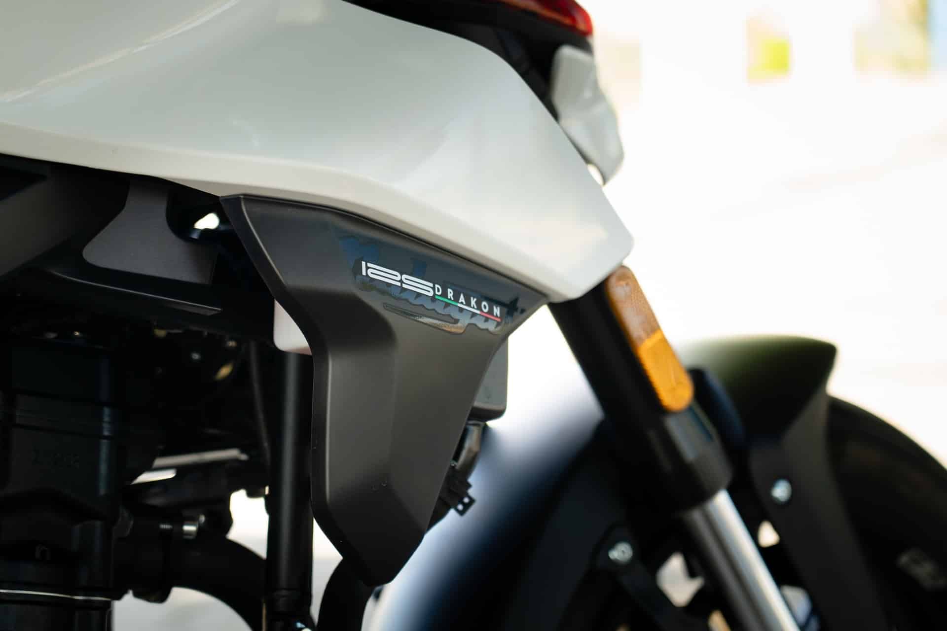 Prueba Malaguti Drakon 125