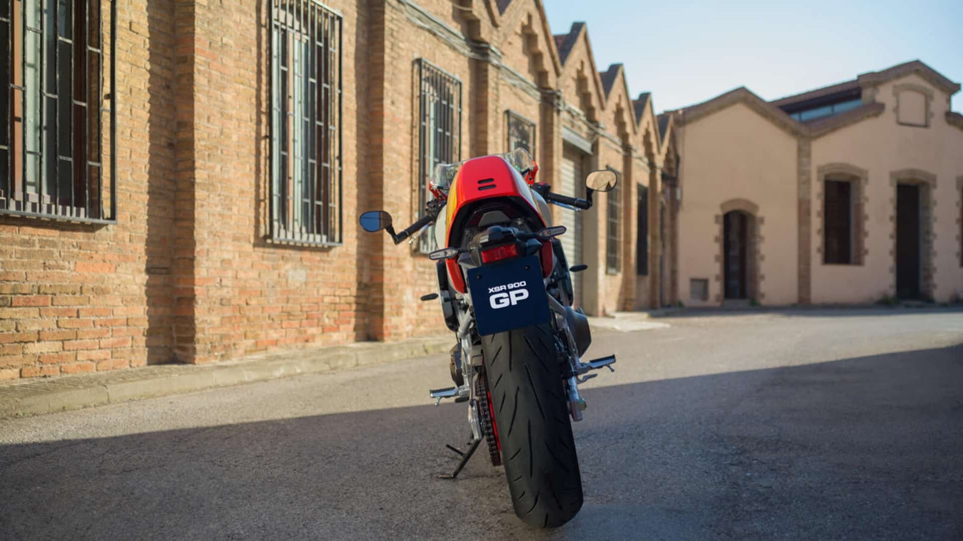 Yamaha XSR900 GP 2024