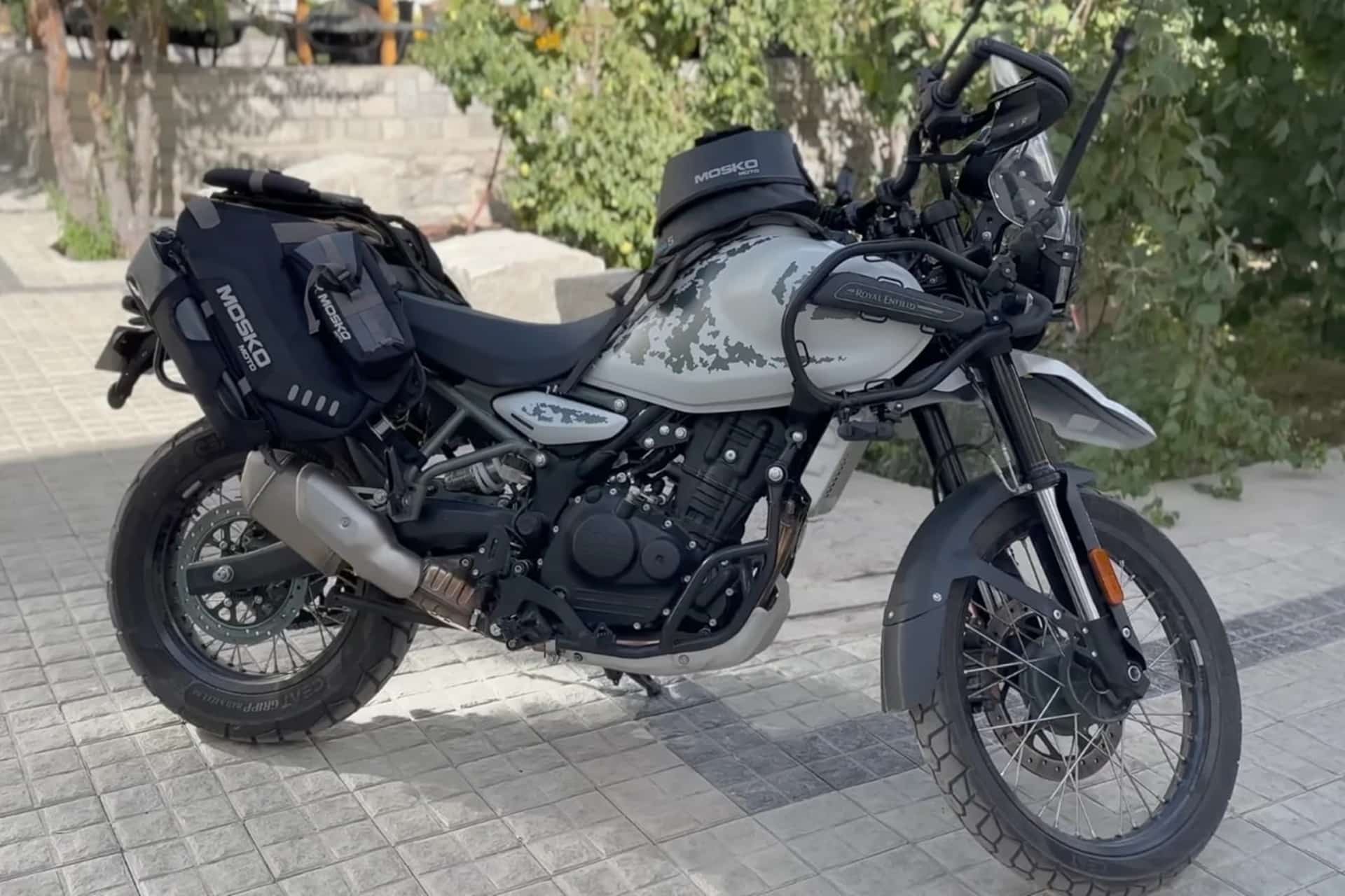 La nueva Royal Enfield Himalayan 452 probada a fondo en India antes de su lanzamiento