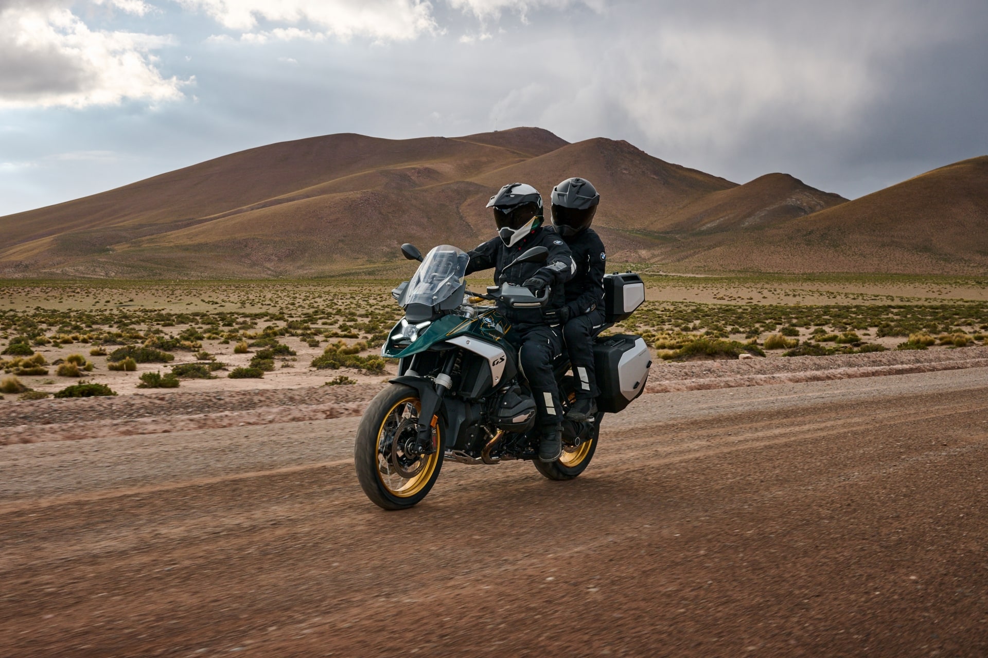 BMW R 1300 GS con maletas Vario