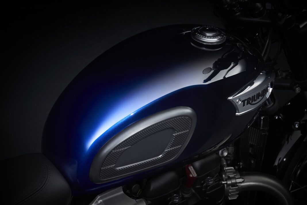 Triumph Bonneville Stealth Editions 2024