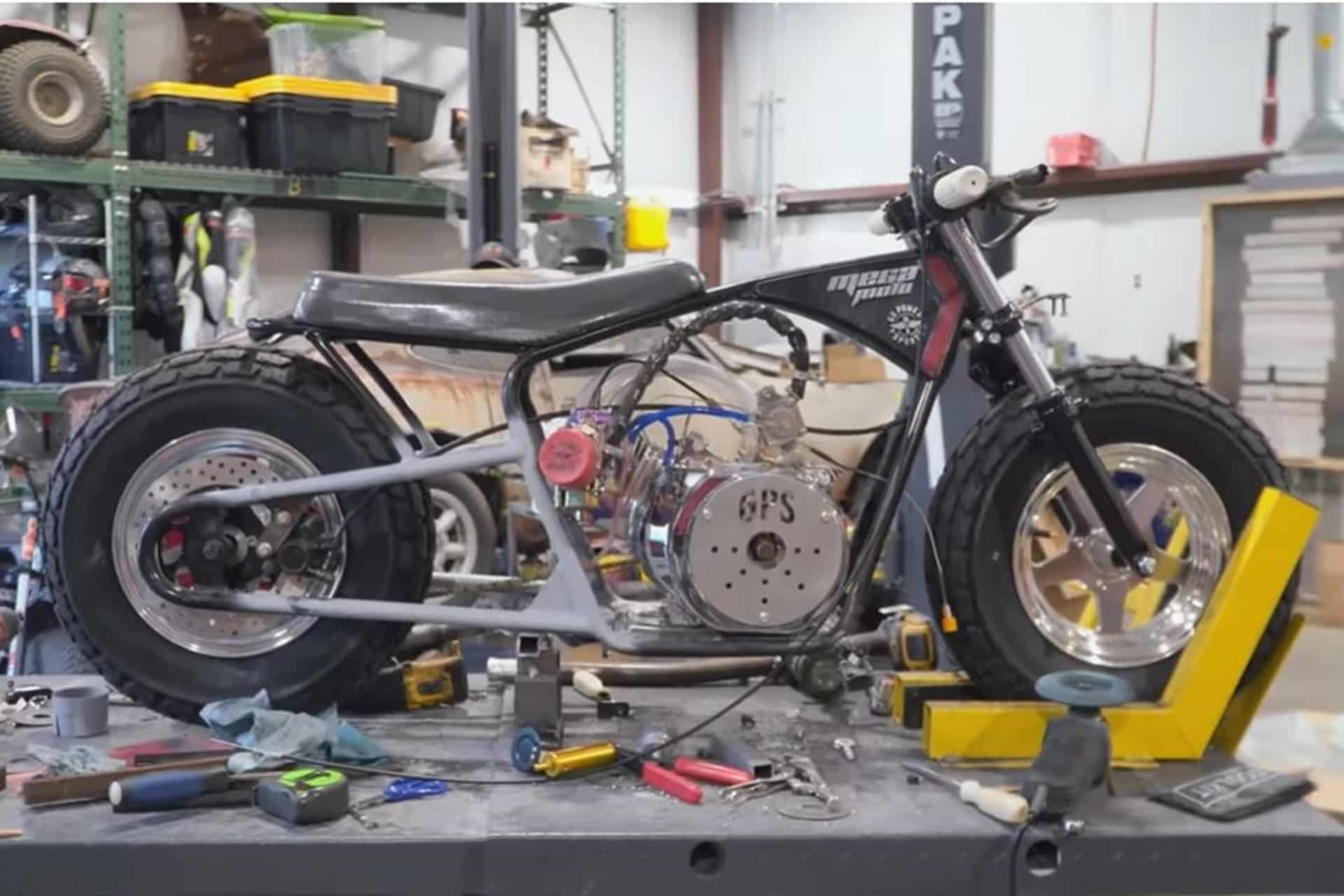 ¿Es posible alcanzar 160 km/h en una minimoto casera?