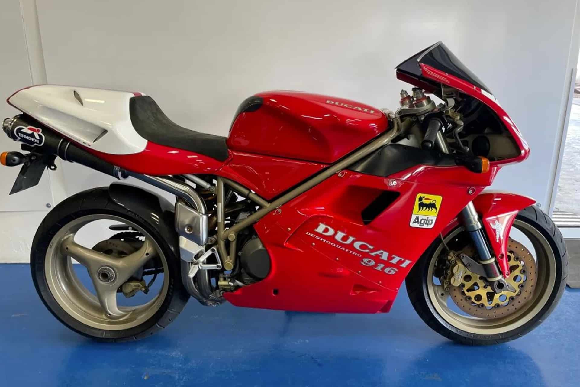 Motos de ensueño a la venta: A subasta 11 ejemplares de Ducati 916