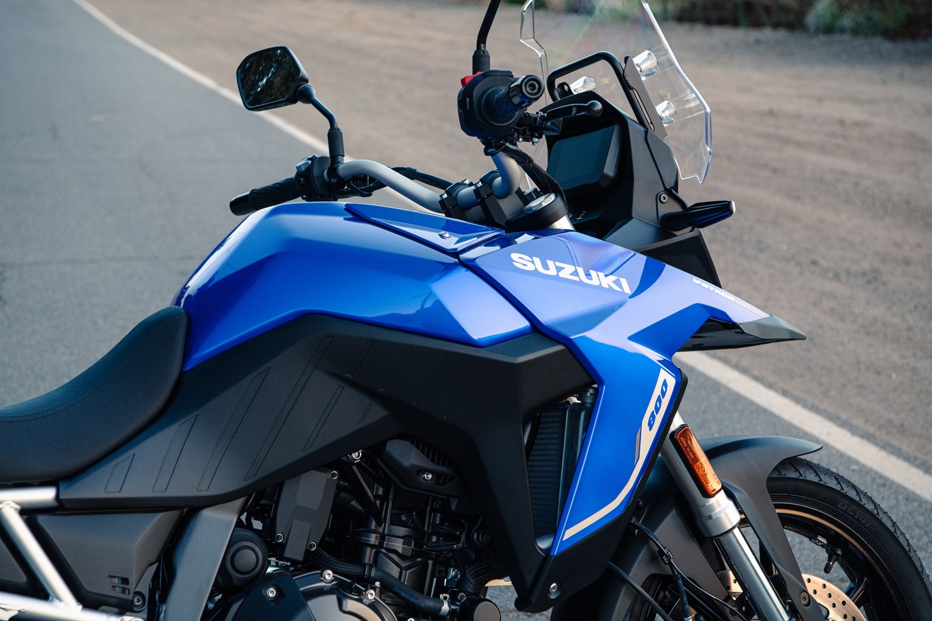 Suzuki V-STROM 800 TECH 2024