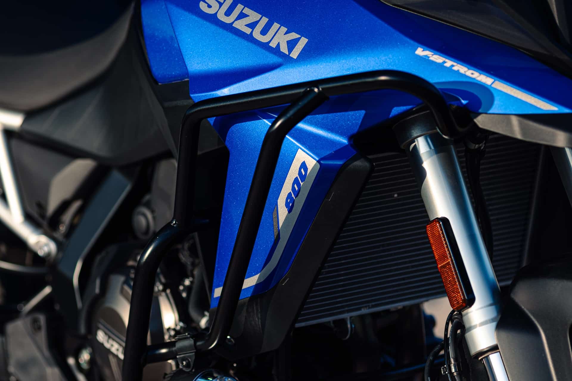 Suzuki V-STROM 800 TECH 2024