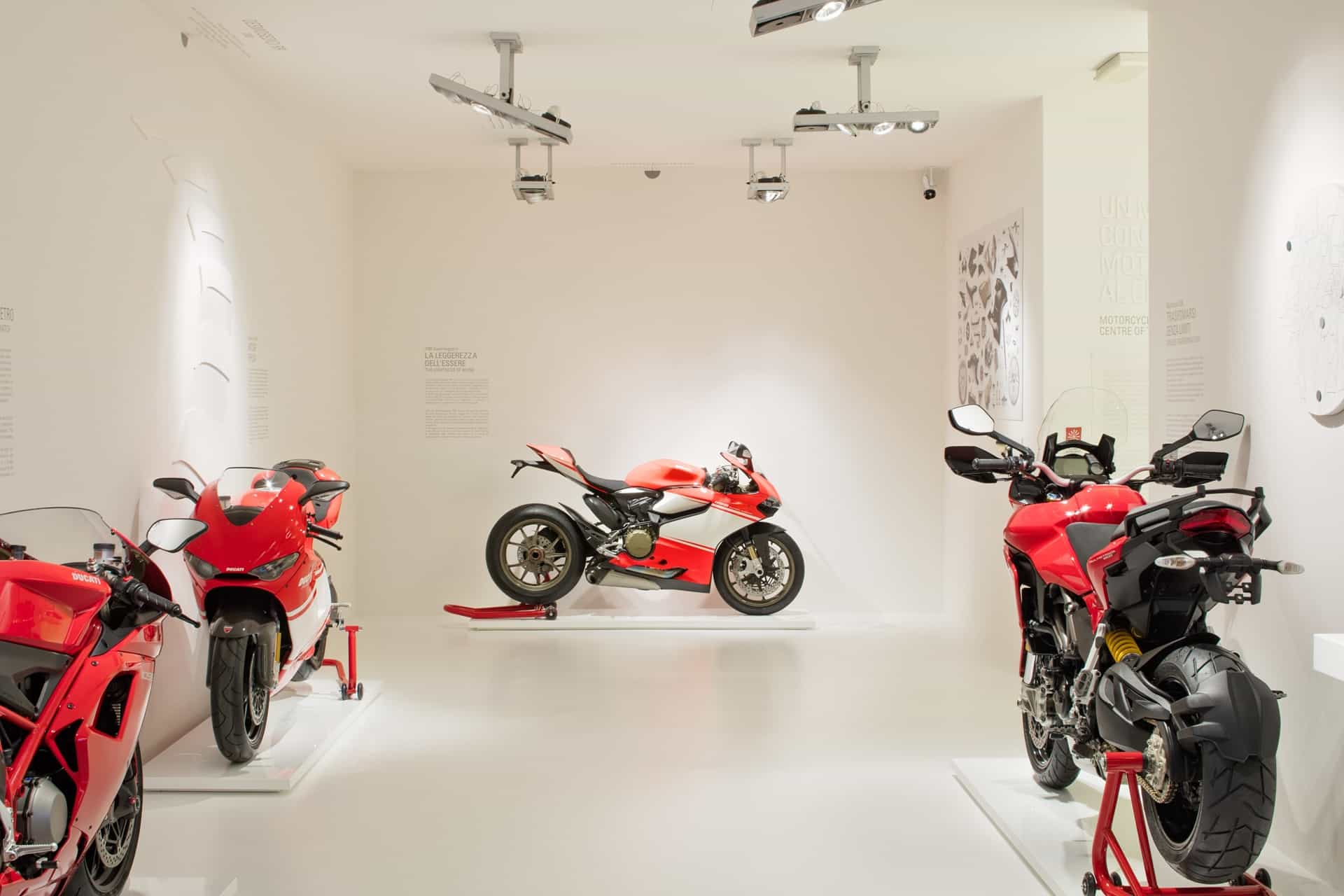 Ducati amplía la oferta de la Borgo Panigale Experience