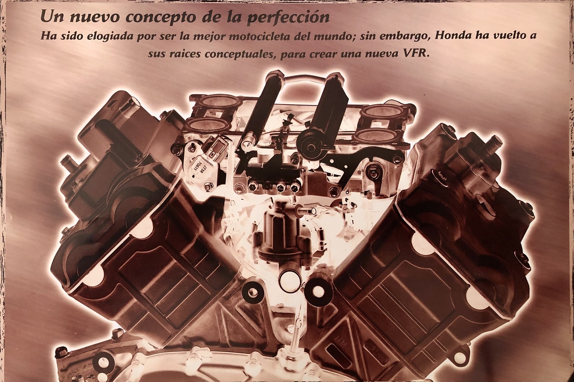 Honda VFR800 Fi: 25 años muy bien llevados