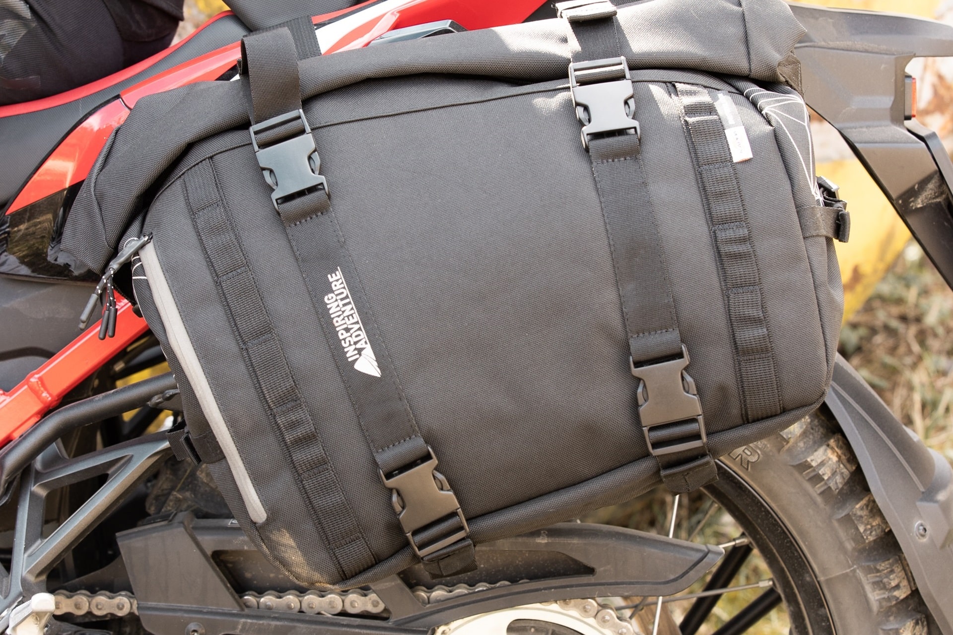 Equipa tu Africa Twin con la gama de accesorios Kappa