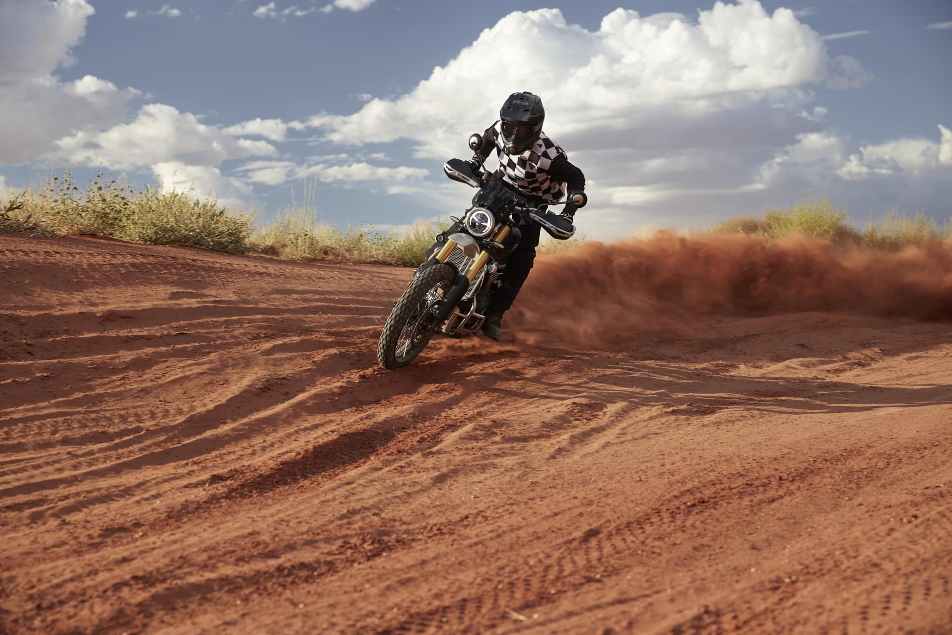 Triumph Scrambler 1200 XE 2024