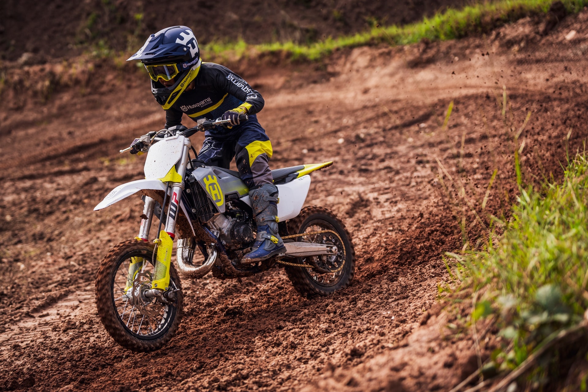 Husqvarna Motorcycles presenta su gama de minicycles 2024