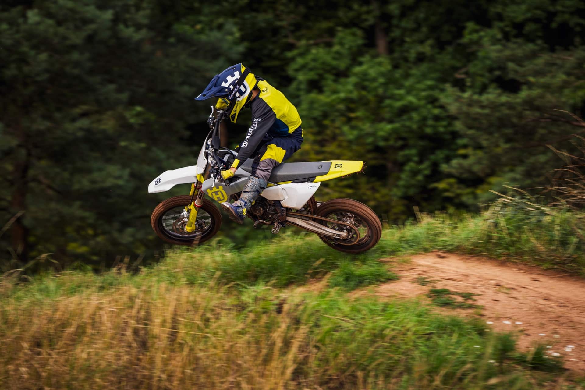 Husqvarna Motorcycles presenta su gama de minicycles 2024