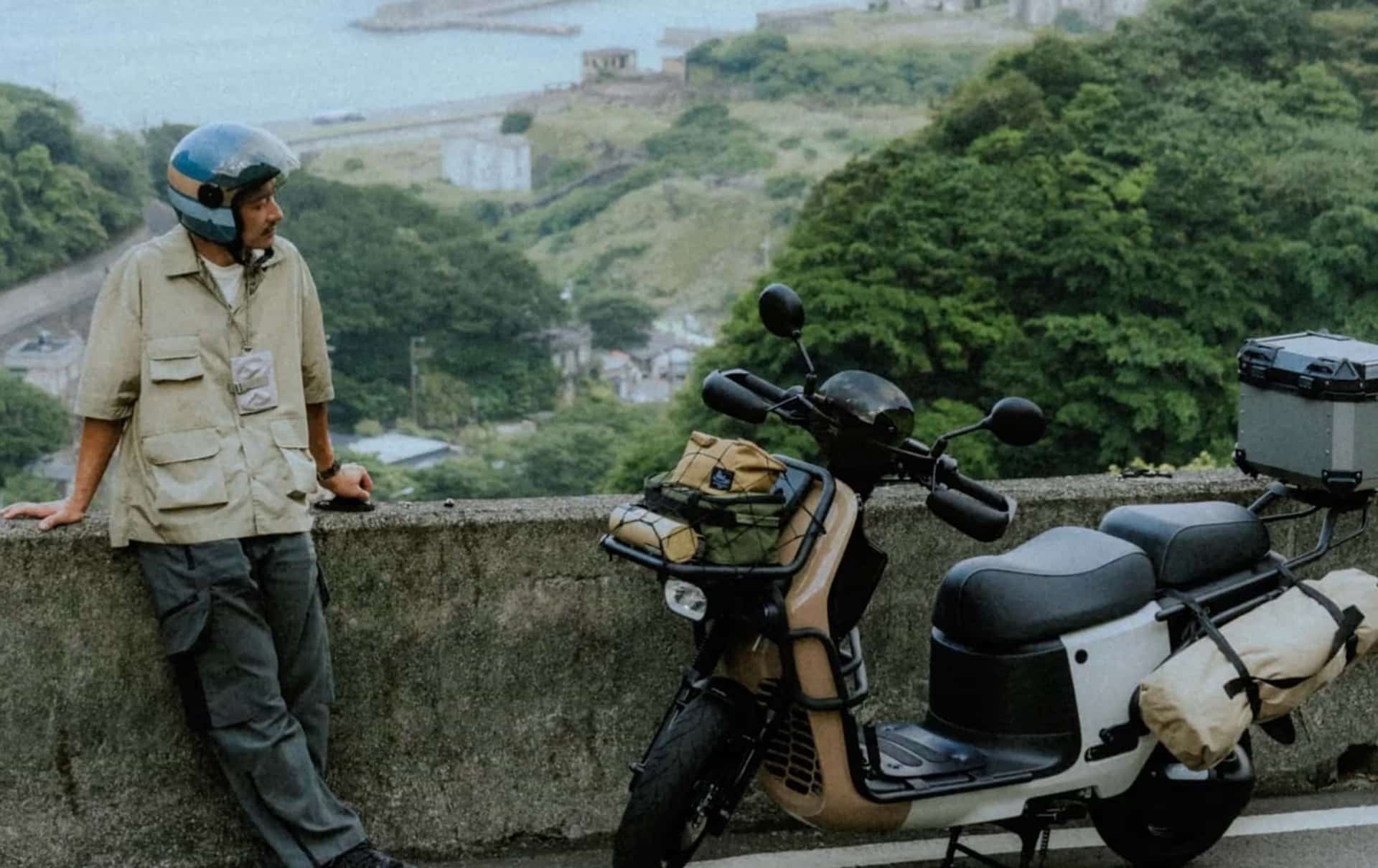 Gogoro vuelve a la carga con el CrossOver, el scooter eléctrico apto para cualquier aventura