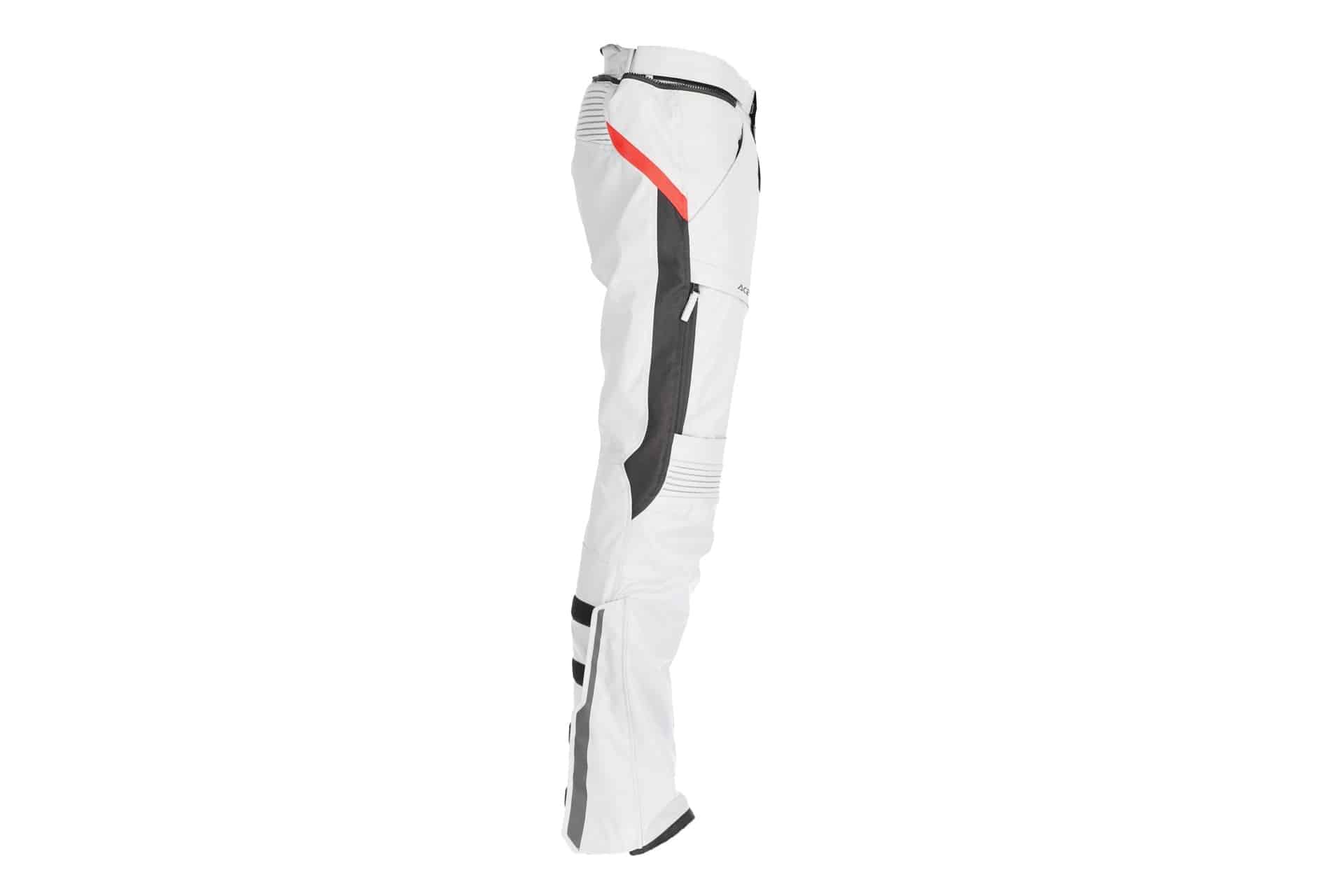 Acerbis presenta el conjunto CE X-Rover, una de sus principales novedades para 2024