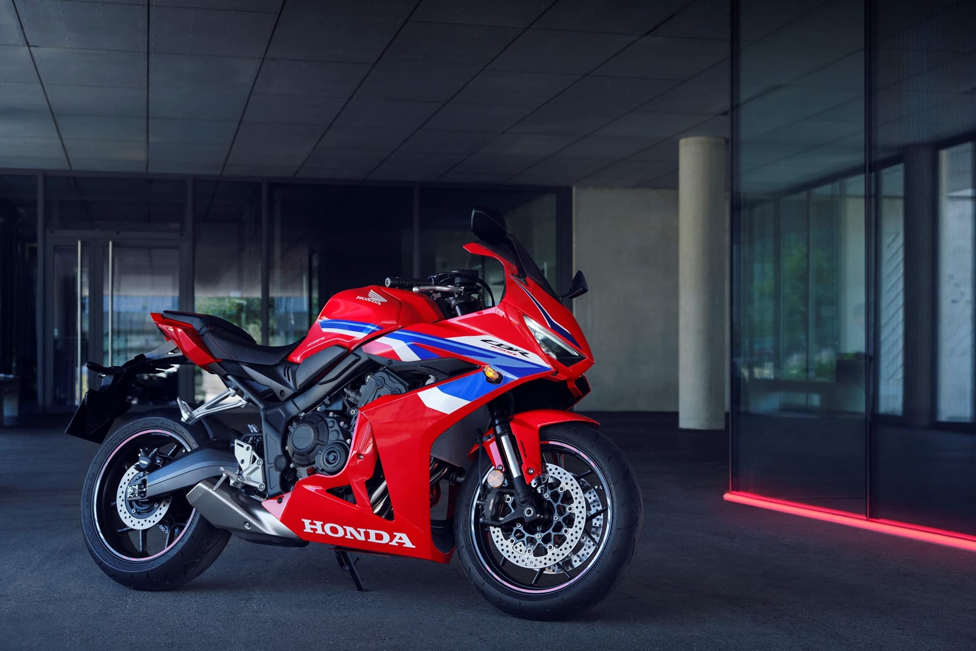 Honda CBR650R 2024