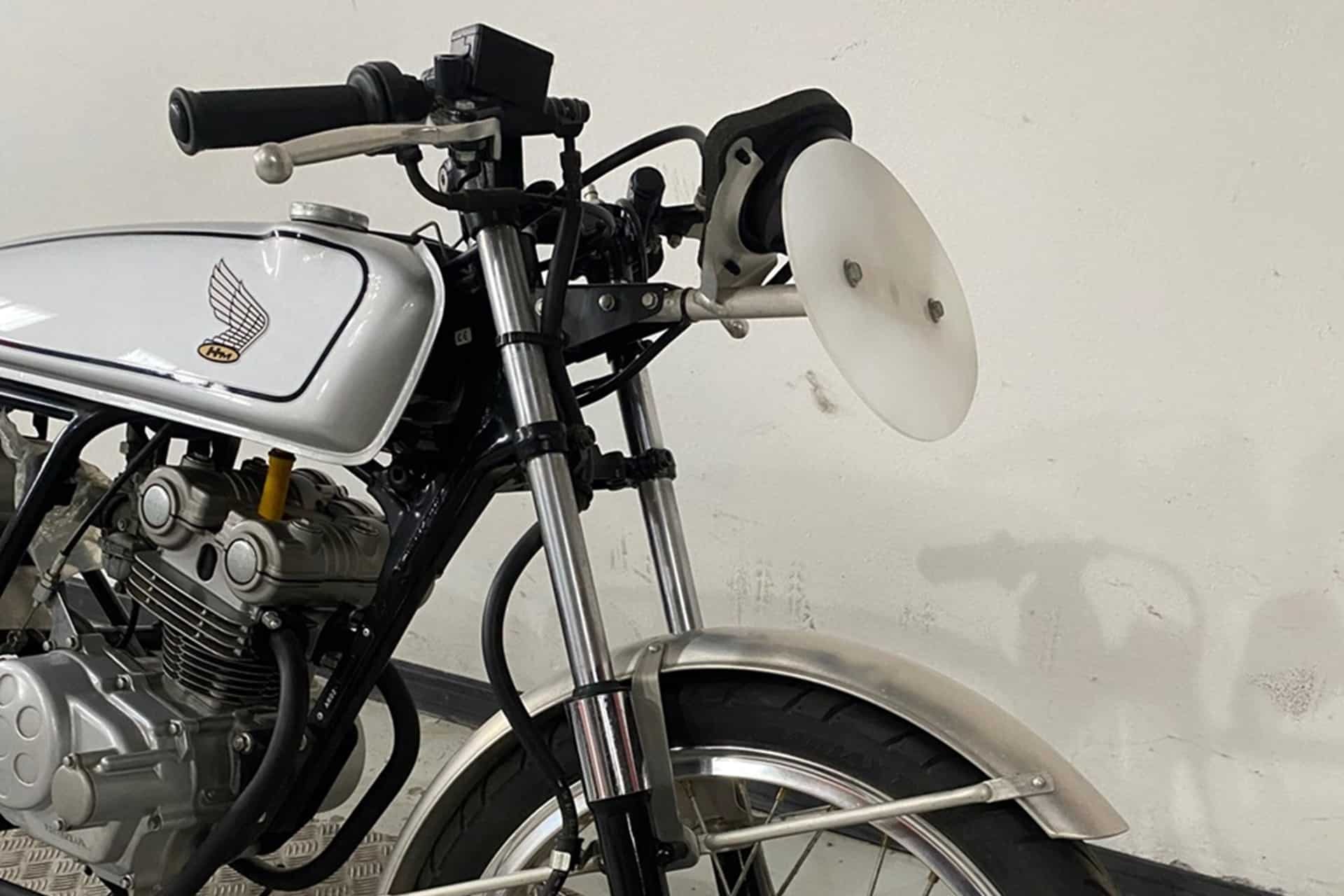 Motos de ensueño a la venta: Honda Dream 50R (AR02) 2003
