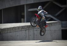 Gymkhana 2: Kirian Mirabet regresa dando espectáculo