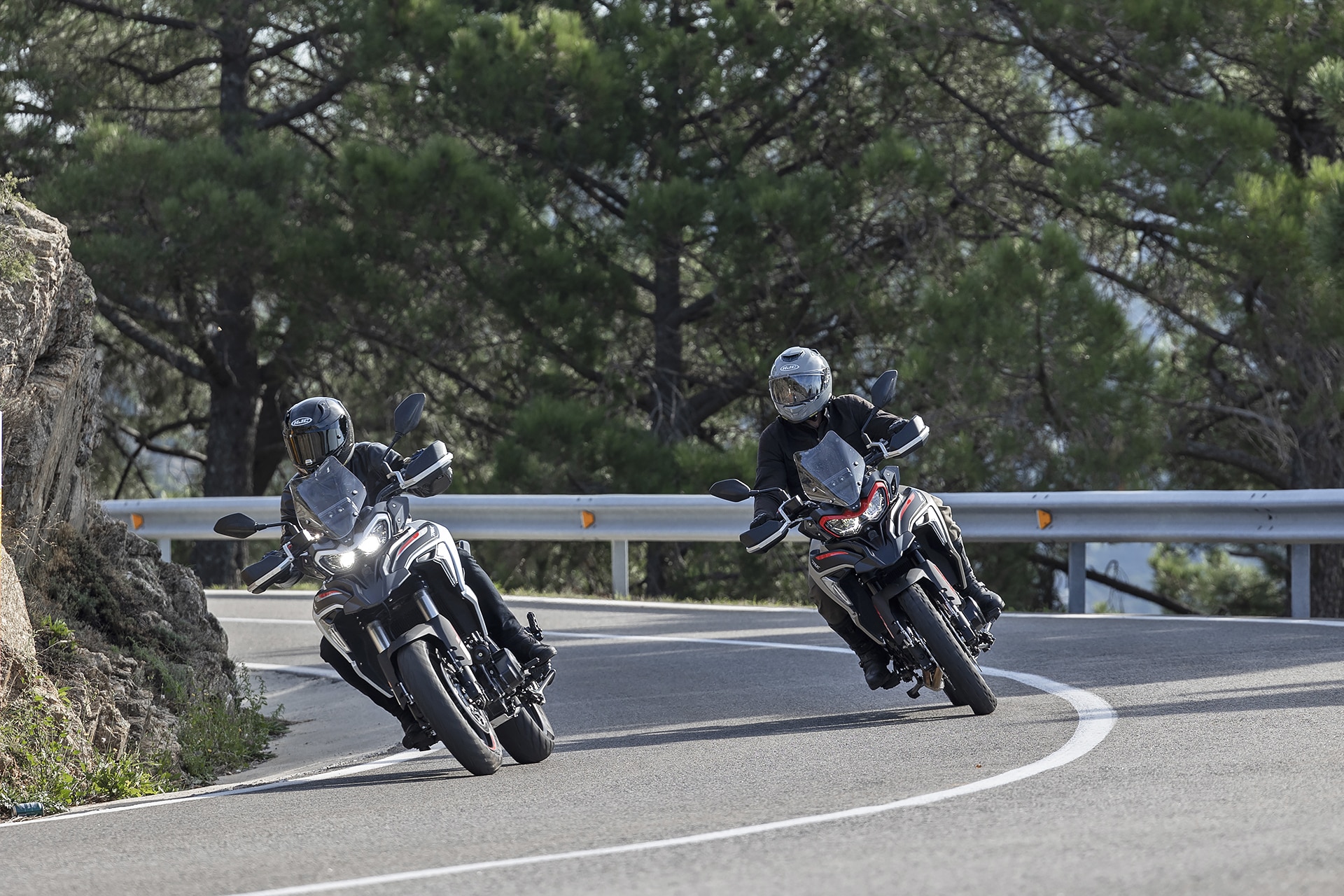 Prueba Benelli TRK 702 y 702 X