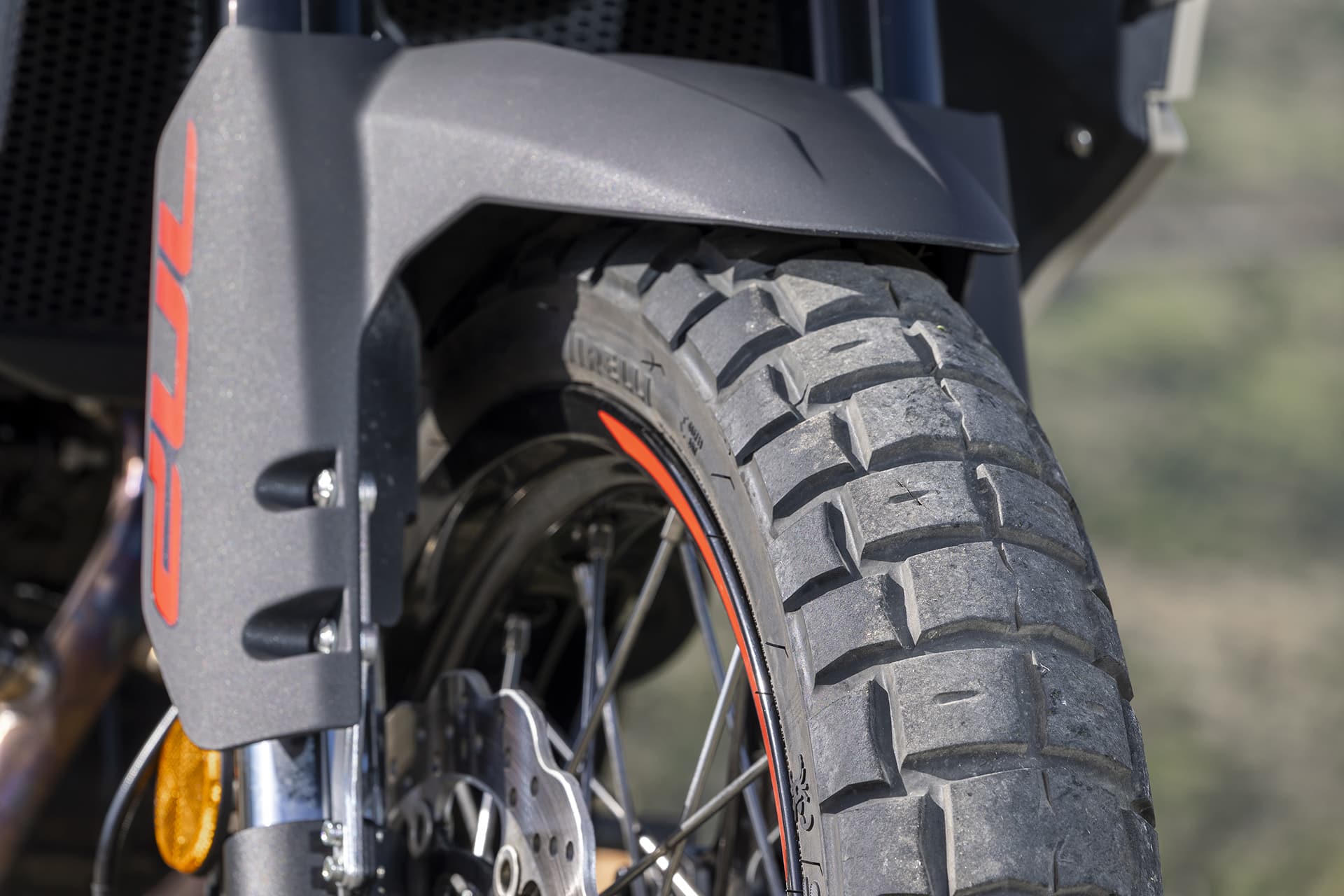 Prueba Benelli TRK 702 y 702 X