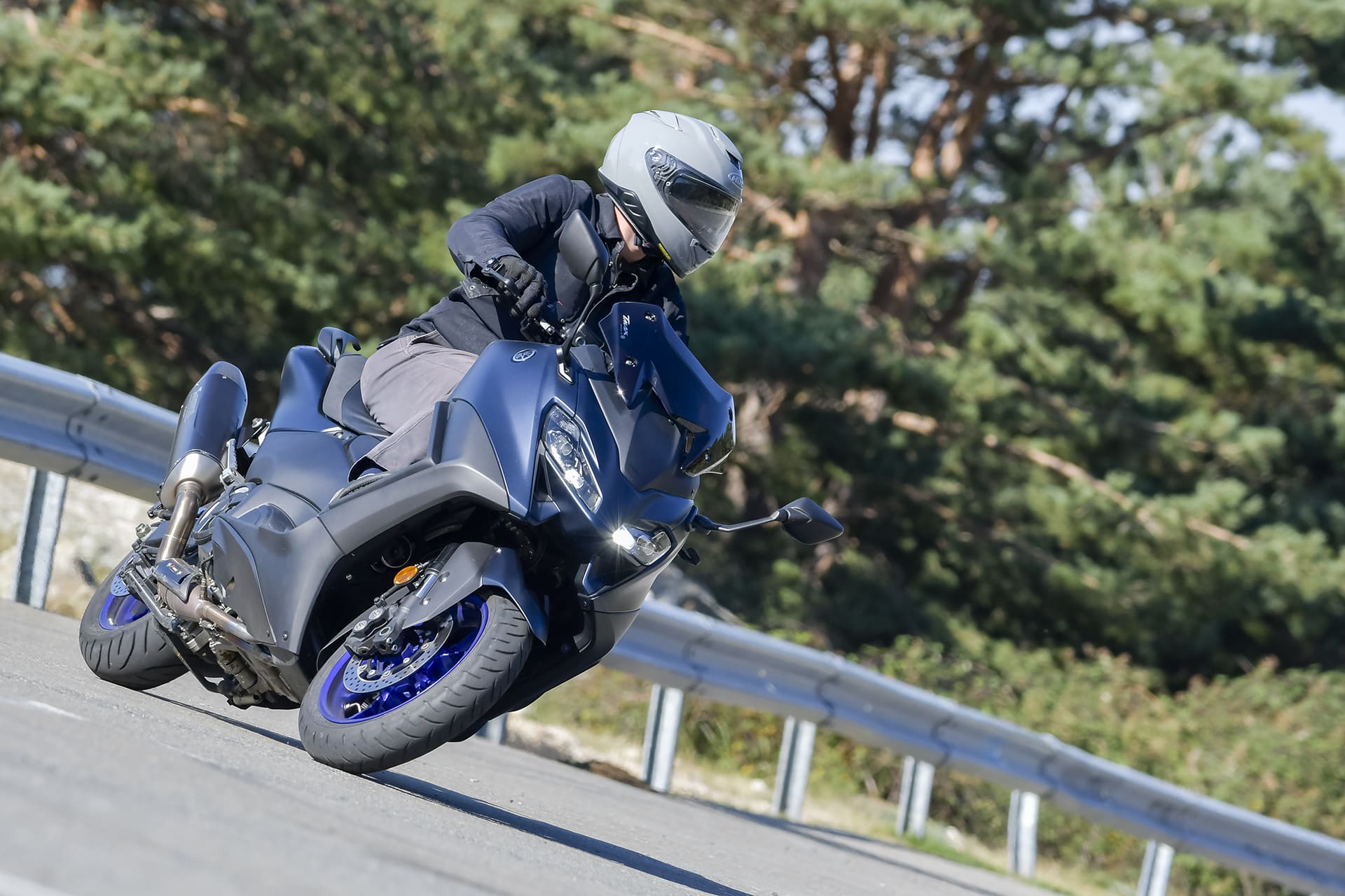 Comparativa Yamaha T-MAX vs SYM Maxsym TL508