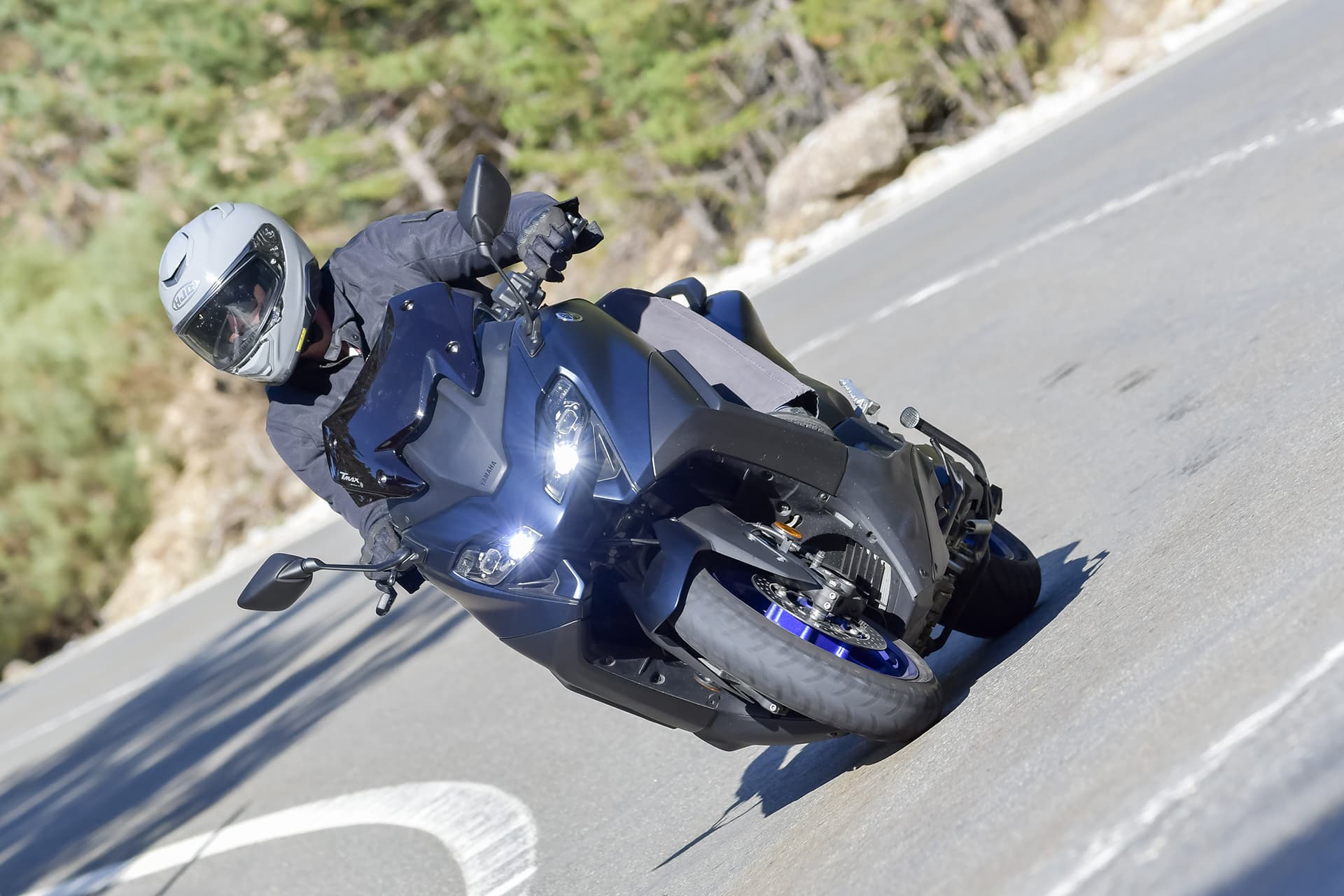 Comparativa Yamaha T-MAX vs SYM Maxsym TL508