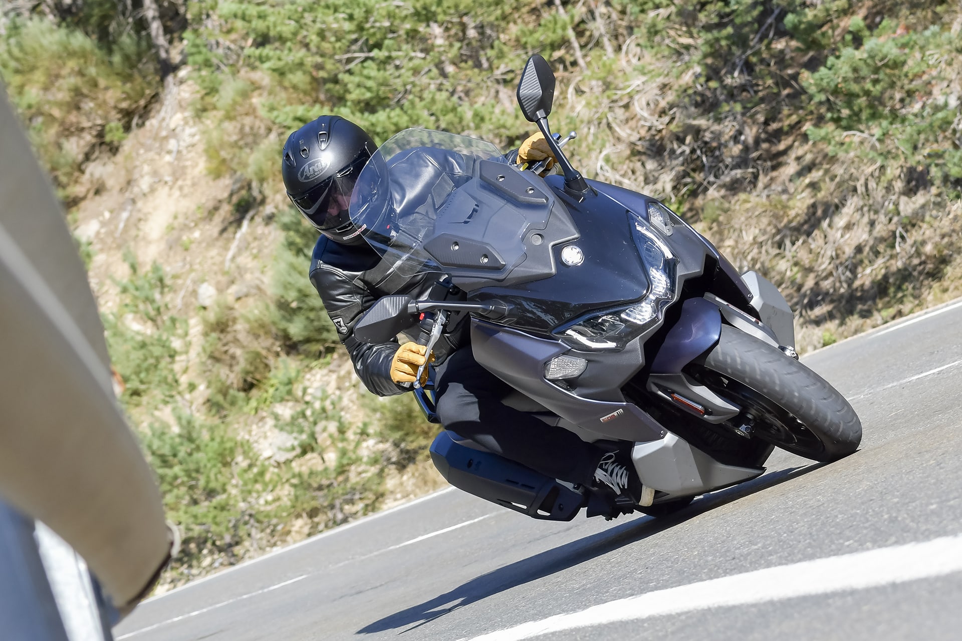 Comparativa Yamaha T-MAX vs SYM Maxsym TL508