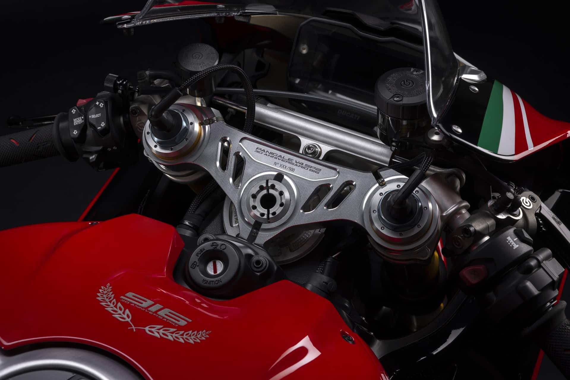 Ducati Panigale V4 SP2 30° Anniversario 916: Merecido homenaje a un icono