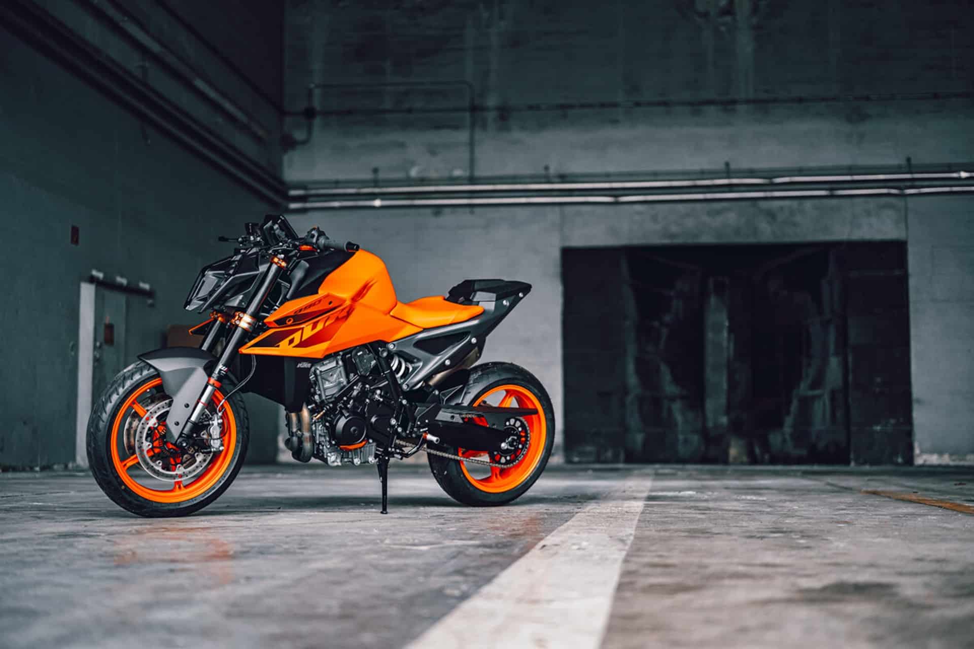 KTM 990 Duke 2024