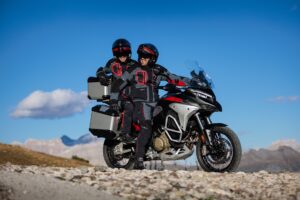 Nueva colección de ropa Ducati 2024: Destinada a todo tipo de pilotos