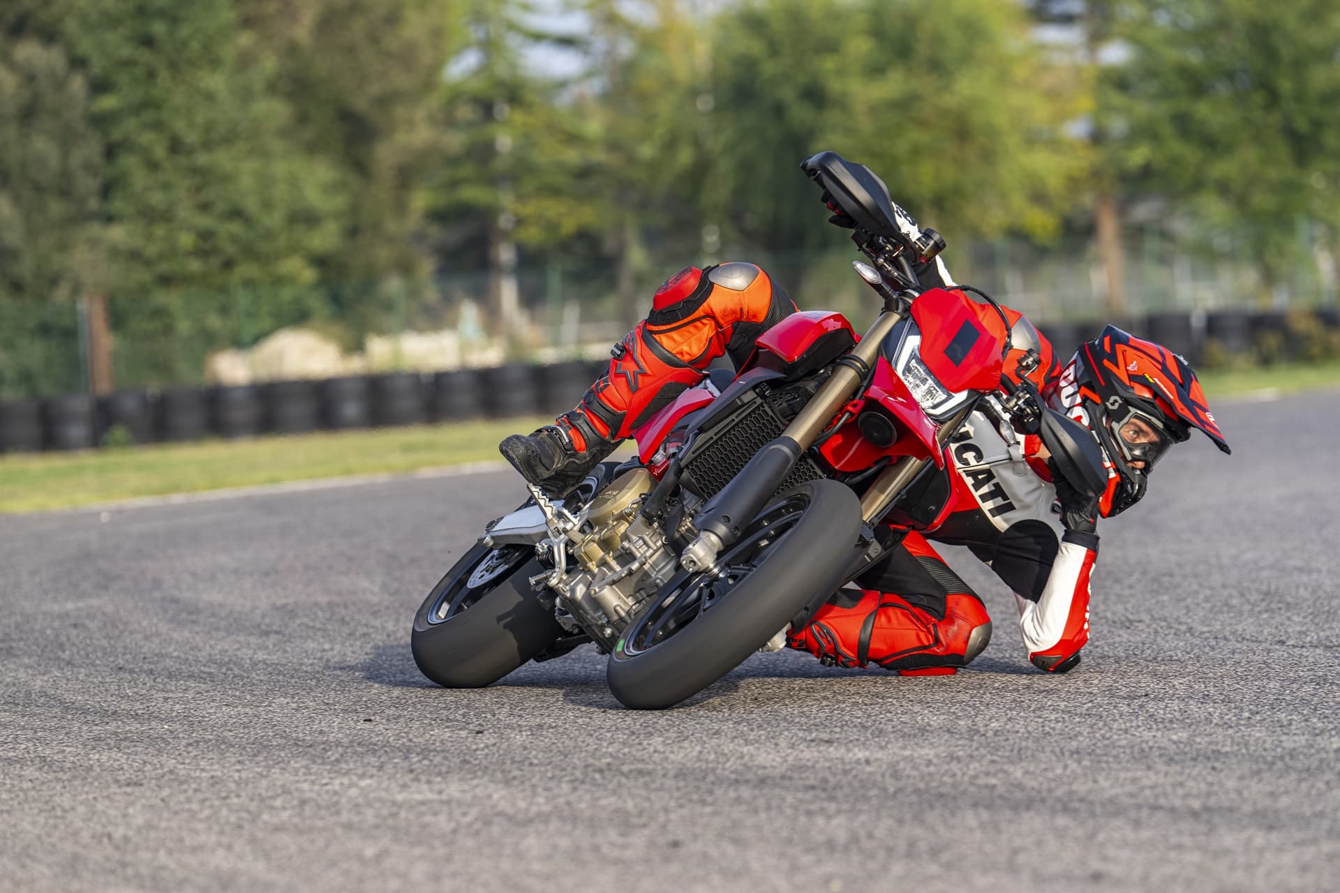 Ducati Hypermotard 698 Mono 2024