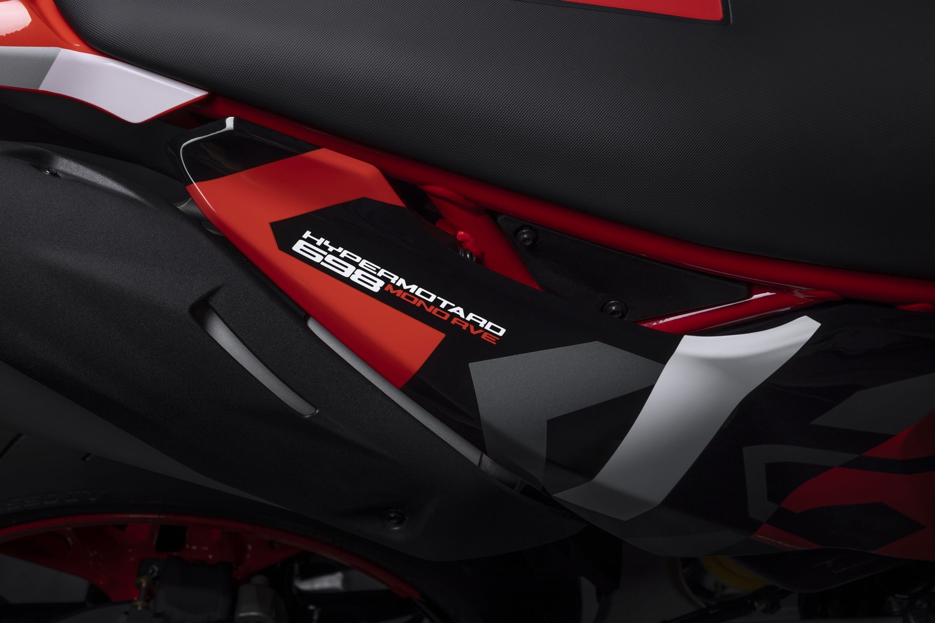 Ducati Hypermotard 698 Mono 2024